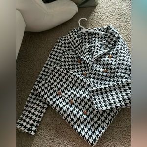 NWOT Houndtooth blazer and skirt